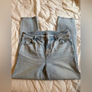 American Eagle mom jeans